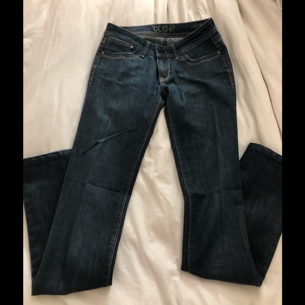 DL 1961 premium jeans in size 26